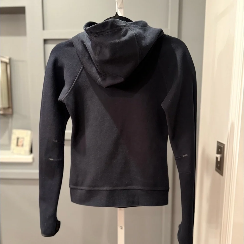Nike Tech Fleece Women's Hoodie. Black. Size XS.